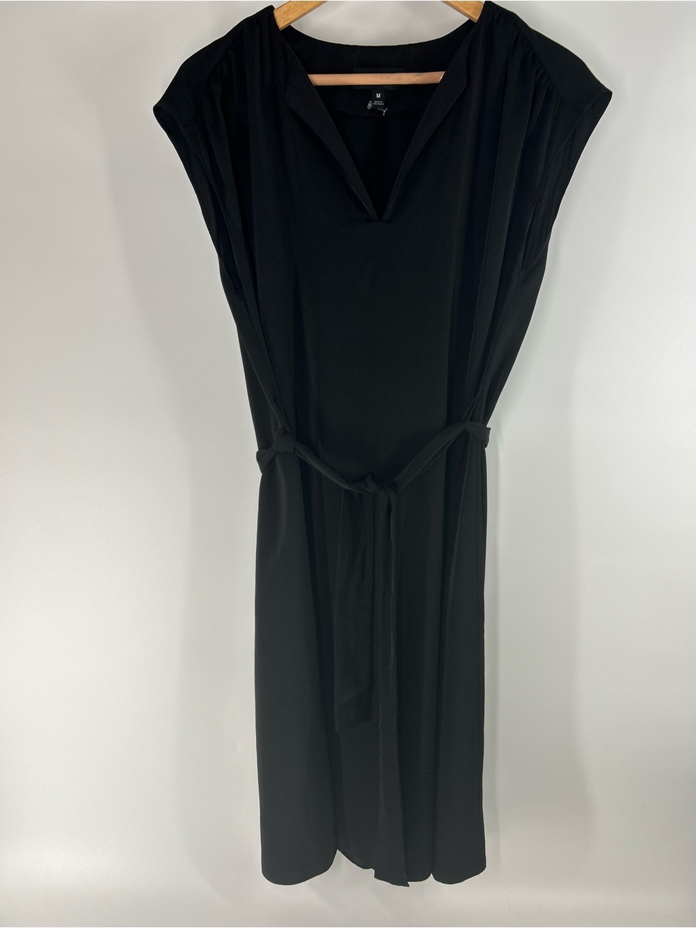 Banana Republic Factory Silky Crepe Black V-Neck Midi Dress with Tie Waist